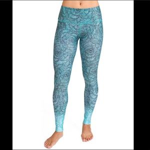 Inner Fire Activewear Blossom Mint Leggings